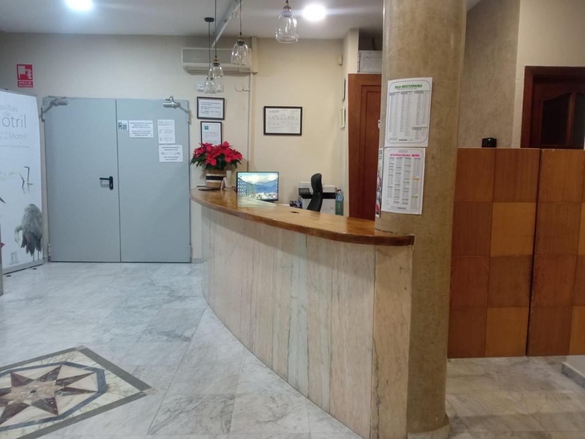 海星酒店 莫特里尔 外观 照片